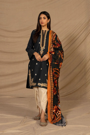 Sapphire 2PE DY22V12 2 1 2 Piece - Embroidered Khaddar Suit Winter Vol 1 RTW 2022 Online Shopping